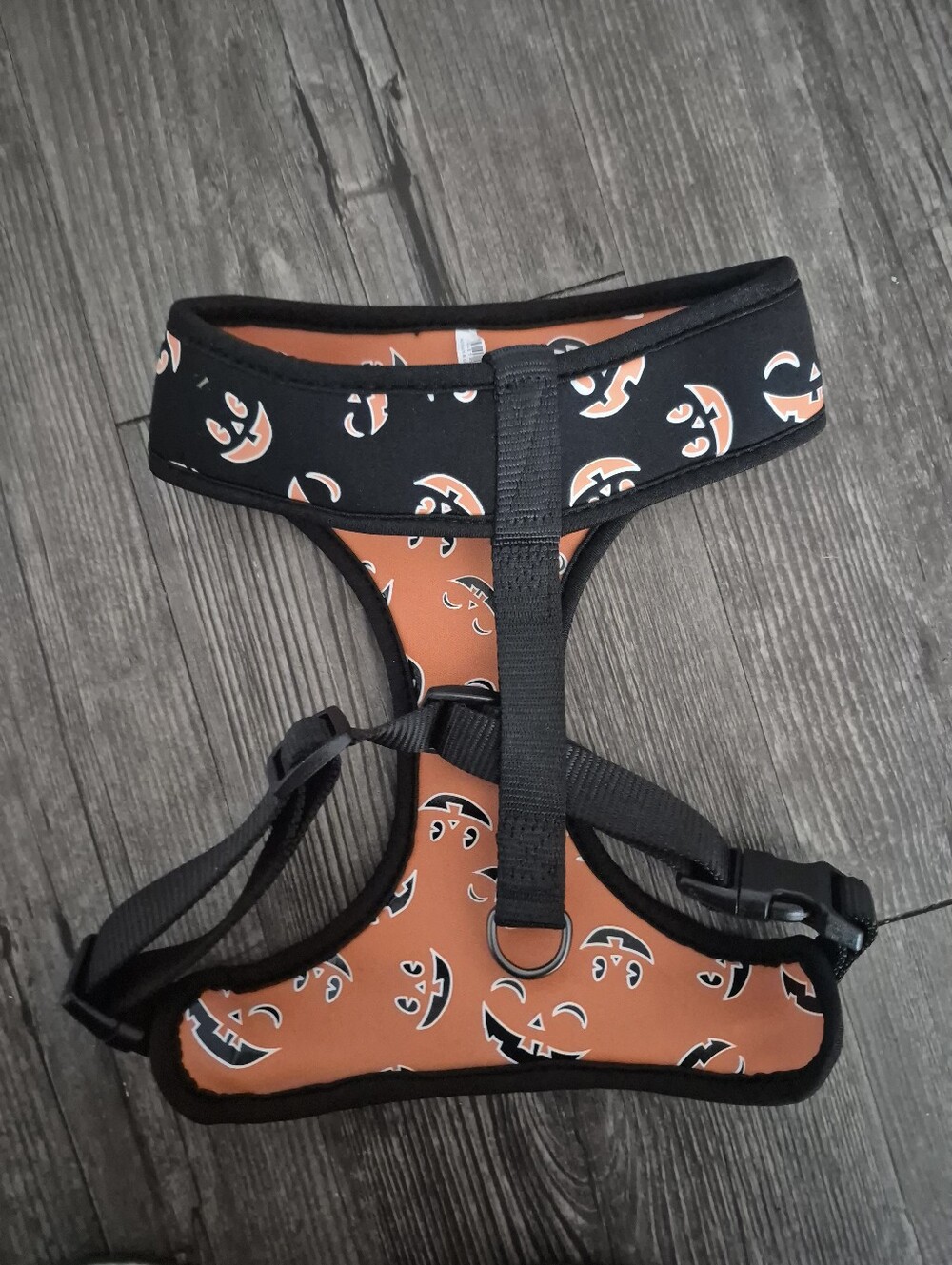 NWOT Halloween Jack-O'-Lantern Black Dog Harness - Picture 2 of 3